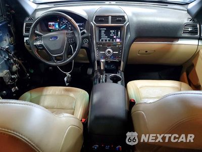 Zdjęcie 8 z 14 samochodu: 2017 FORD EXPLORER LIMITED VIN:1FM5K8F87HGC11044 - miniatura