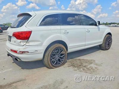 Trzecie zdjęcie samochodu z tyłu: 2015 AUDI Q7 TDI PREMIUM PLUS VIN:WA1LMAFE0FD015779 - miniatura