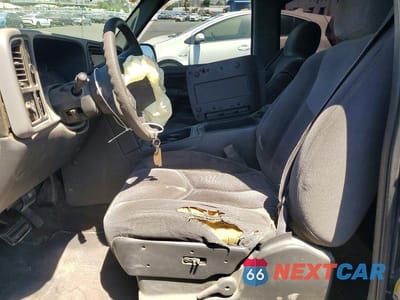 Zdjęcie 7 z 12 samochodu: 2006 GMC NEW SIERRA C1500 VIN:2GTEC13Z661289511 - miniatura