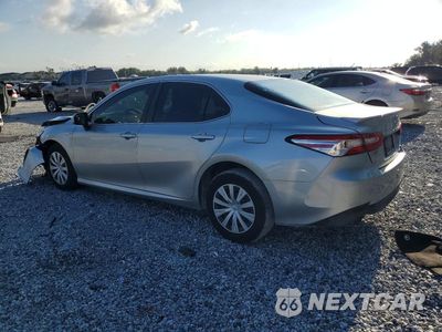Drugie zdjęcie samochodu z przodu: 2018 TOYOTA CAMRY LE VIN:4T1B31HK7JU500576 - miniatura