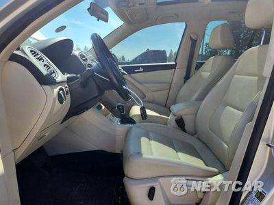 Zdjęcie 7 z 13 samochodu: 2015 VOLKSWAGEN TIGUAN S VIN:WVGAV7AX2FW539859 - miniatura
