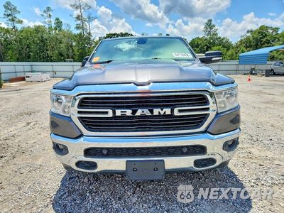 Piąte zdjęcie samochodu w środku: 2019 RAM 1500 BIG HORN/LONE STAR VIN:1C6RREBTXKN665891 - miniatura