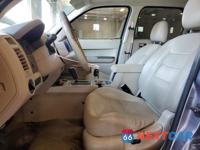Zdjęcie 7 z 13 samochodu: 2008 FORD ESCAPE HEV VIN:1FMCU49HX8KD13831 - miniatura