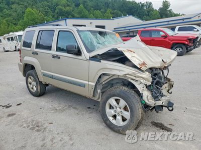 Czwarte zdjęcie samochodu z boku: 2010 JEEP LIBERTY SPORT VIN:1J4PN2GK7AW137612 - miniatura