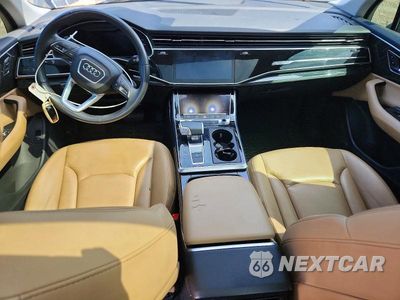 Zdjęcie 8 z 13 samochodu: 2021 AUDI Q7 PREMIUM VIN:WA1AXAF7XMD010716 - miniatura