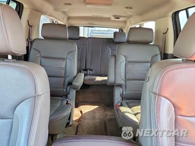 Zdjęcie 10 z 14 samochodu: 2015 GMC YUKON XL DENALI VIN:1GKS2JKJ0FR307188 - miniatura