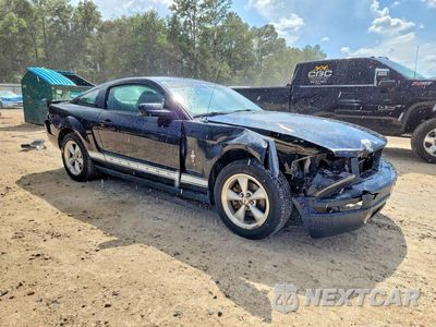Czwarte zdjęcie samochodu z boku: 2008 FORD MUSTANG VIN:1ZVHT80N385142472 - miniatura