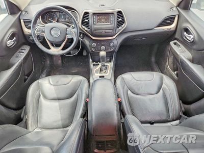 Zdjęcie 8 z 13 samochodu: 2015 JEEP CHEROKEE LATITUDE VIN:1C4PJLCB8FW642577 - miniatura