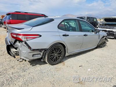 Trzecie zdjęcie samochodu z tyłu: 2019 TOYOTA CAMRY SE VIN:4T1B11HK8KU260381 - miniatura