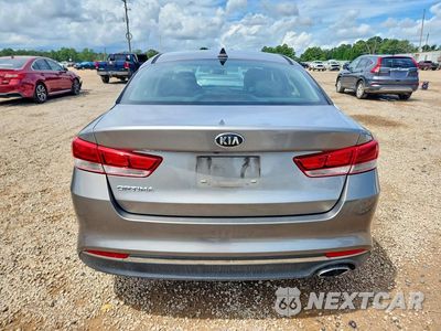 Zdjęcie 6 z 12 samochodu: 2017 KIA OPTIMA LX VIN:5XXGT4L36HG167203 - miniatura