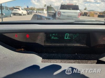 Zdjęcie 9 z 12 samochodu: 2005 TOYOTA PRIUS BASE VIN:JTDKB20U453078644 - miniatura