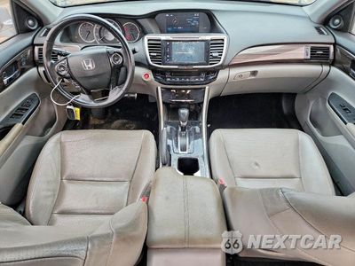 Zdjęcie 8 z 13 samochodu: 2017 HONDA ACCORD EXL VIN:1HGCR2F85HA137518 - miniatura