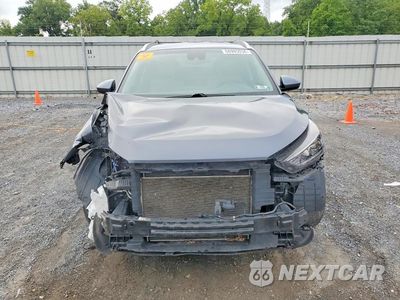 Piąte zdjęcie samochodu w środku: 2021 HYUNDAI TUCSON VALUE VIN:KM8J3CA43MU344964 - miniatura