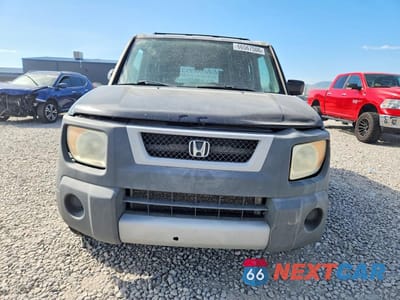 Piąte zdjęcie samochodu w środku: 2003 HONDA ELEMENT DX VIN:5J6YH17213L004466 - miniatura