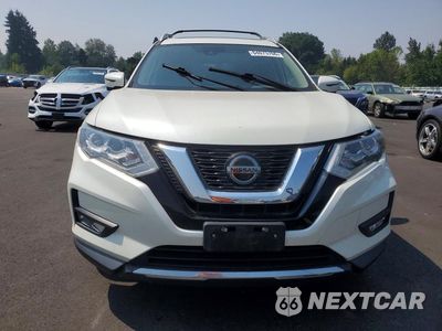 Piąte zdjęcie samochodu w środku: 2019 NISSAN ROGUE SL VIN:5N1AT2MVXKC756803 - miniatura