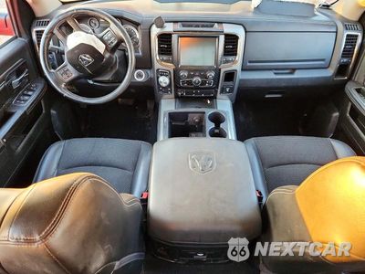 Zdjęcie 8 z 12 samochodu: 2013 RAM 1500 SPORT VIN:1C6RR7MT5DS605420 - miniatura