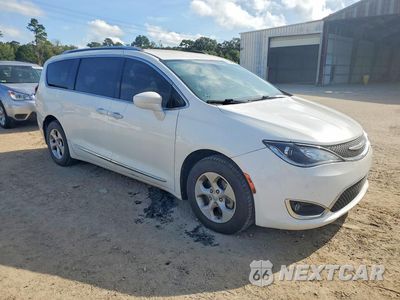Czwarte zdjęcie samochodu z boku: 2017 CHRYSLER PACIFICA TOURING L PLUS VIN:2C4RC1EG4HR515627 - miniatura