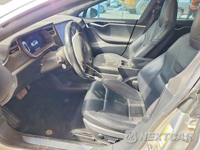 Zdjęcie 7 z 12 samochodu: 2015 TESLA MODEL S VIN:5YJSA1E27FF115128 - miniatura