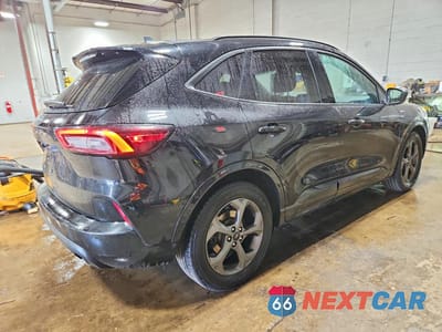 Trzecie zdjęcie samochodu z tyłu: 2023 FORD ESCAPE ST LINE VIN:1FMCU0MN6PUA79096 - miniatura