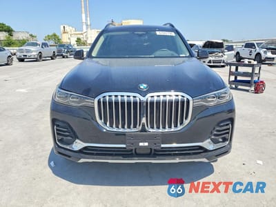 Piąte zdjęcie samochodu w środku: 2022 BMW X7 XDRIVE40I VIN:5UXCW2C02N9J14750 - miniatura