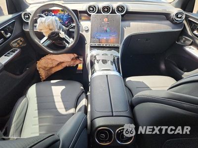 Zdjęcie 8 z 12 samochodu: 2026 MERCEDES-BENZ GLC COUPE 300 4MATIC VIN:W1NKJ4HB3TF615400 - miniatura