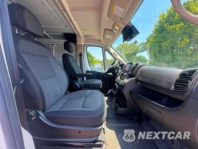 Zdjęcie 9 z 10 samochodu: 2022 RAM PROMASTER 3500 3500 STANDARD VIN:3C6MRVWG7NE120943 - miniatura