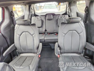 Zdjęcie 10 z 13 samochodu: 2020 CHRYSLER PACIFICA TOURING L VIN:2C4RC1BG4LR140867 - miniatura