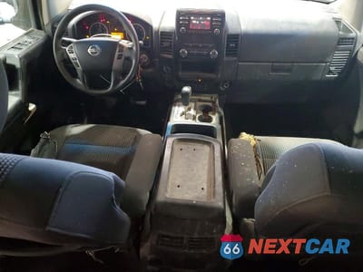 Zdjęcie 8 z 12 samochodu: 2013 NISSAN TITAN SV VIN:1N6AA0ECXDN306407 - miniatura