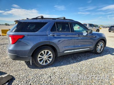 Trzecie zdjęcie samochodu z tyłu: 2021 FORD EXPLORER XLT VIN:1FMSK7DH2MGC06098 - miniatura