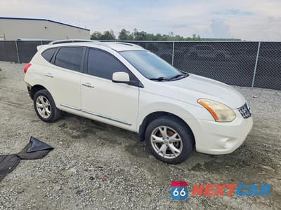 Czwarte zdjęcie samochodu z boku: 2011 NISSAN ROGUE S VIN:JN8AS5MT1BW159033 - miniatura
