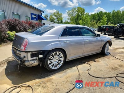 Trzecie zdjęcie samochodu z tyłu: 2014 CHRYSLER 300C VIN:2C3CCAEG2EH214088 - miniatura