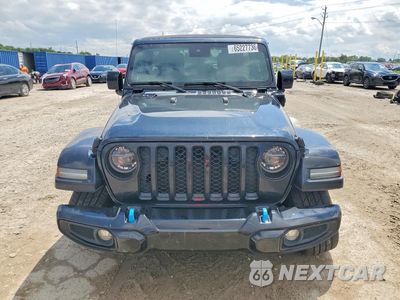Piąte zdjęcie samochodu w środku: 2022 JEEP WRANGLER UNLIMITED SAHARA 4XE VIN:1C4JJXP67NW157601 - miniatura