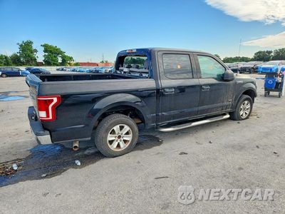 Trzecie zdjęcie samochodu z tyłu: 2017 FORD F150 SUPERCREW VIN:1FTEW1CG4HKD00594 - miniatura