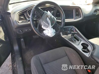 Zdjęcie 8 z 12 samochodu: 2017 DODGE CHALLENGER SXT VIN:2C3CDZAG7HH606019 - miniatura
