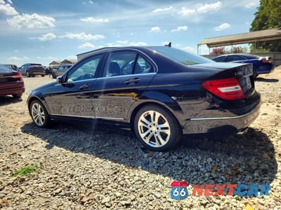 Drugie zdjęcie samochodu z przodu: 2014 MERCEDES-BENZ C 300 4MATIC VIN:WDDGF8AB8ER325032 - miniatura