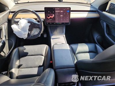 Zdjęcie 8 z 12 samochodu: 2022 TESLA MODEL Y VIN:7SAYGDEF4NF390809 - miniatura