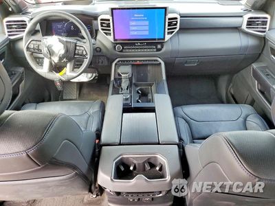 Zdjęcie 8 z 13 samochodu: 2025 TOYOTA SEQUOIA PLATINUM VIN:7SVAAABA5SX052933 - miniatura
