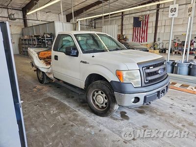 Czwarte zdjęcie samochodu z boku: 2014 FORD F150 VIN:1FTMF1EF2EKG10027 - miniatura