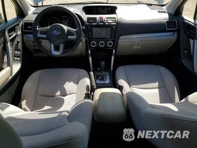 Zdjęcie 8 z 12 samochodu: 2017 SUBARU FORESTER 2.5I PREMIUM VIN:JF2SJAEC3HH419120 - miniatura