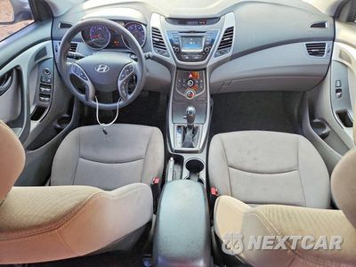 Zdjęcie 8 z 12 samochodu: 2015 HYUNDAI ELANTRA SE VIN:KMHDH4AE1FU250159 - miniatura