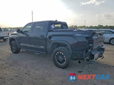 Drugie zdjęcie samochodu z przodu: 2024 TOYOTA TUNDRA SR5 VIN:5TFLA5DB9RX218719 - miniatura