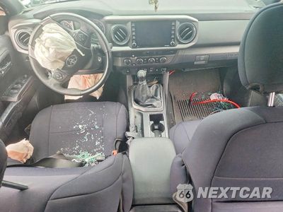 Zdjęcie 8 z 12 samochodu: 2023 TOYOTA TACOMA SR V6 VIN:3TYCZ5AN9PT146483 - miniatura
