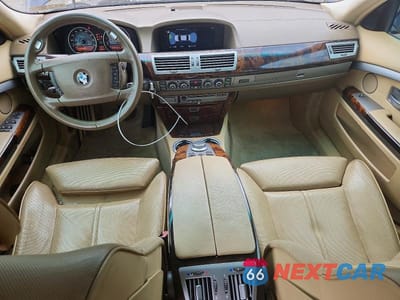 Zdjęcie 8 z 12 samochodu: 2006 BMW 760 LI VIN:WBAHN03526DD98258 - miniatura