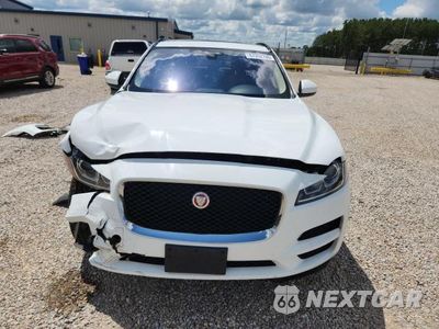Piąte zdjęcie samochodu w środku: 2018 JAGUAR F-PACE PREMIUM VIN:SADCJ2FX7JA277464 - miniatura