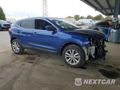 Czwarte zdjęcie samochodu z boku: 2018 NISSAN ROGUE SPORT S VIN:JN1BJ1CP3JW103466 - miniatura