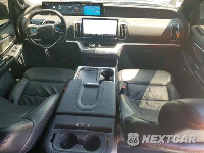 Zdjęcie 8 z 13 samochodu: 2025 FORD EXPEDITION TREMOR VIN:1FMJU1RG4SEA64784 - miniatura