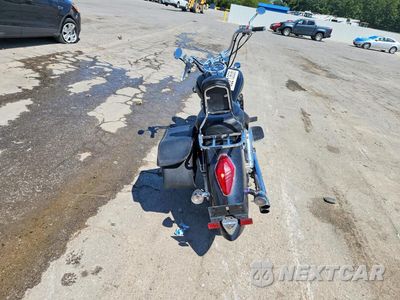 Czwarte zdjęcie samochodu z boku: 2007 HONDA VTX1800 T1 VIN:1HFSC49T07A501422 - miniatura