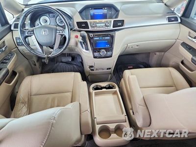 Zdjęcie 8 z 12 samochodu: 2015 HONDA ODYSSEY EXL VIN:5FNRL5H68FB069906 - miniatura