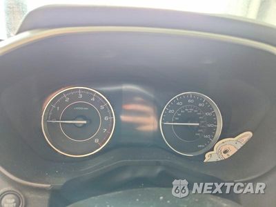 Zdjęcie 9 z 12 samochodu: 2017 SUBARU IMPREZA LIMITED VIN:4S3GTAT66H3723664 - miniatura