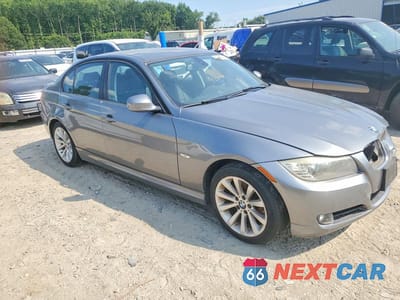 Czwarte zdjęcie samochodu z boku: 2011 BMW 328 I SULEV VIN:WBAPH5C56BA447356 - miniatura